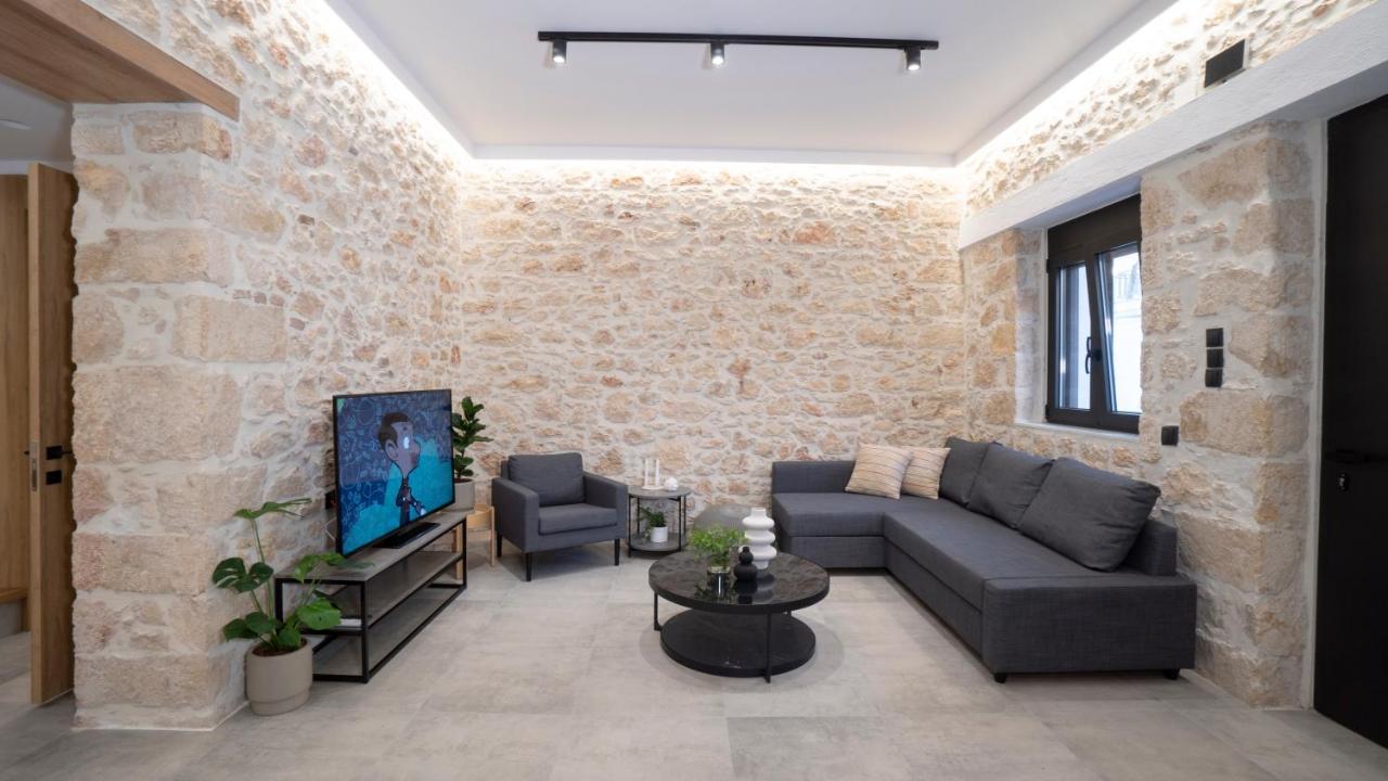 Flor28 Stone House Apartment